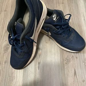 Nike AirMax size 11 no box